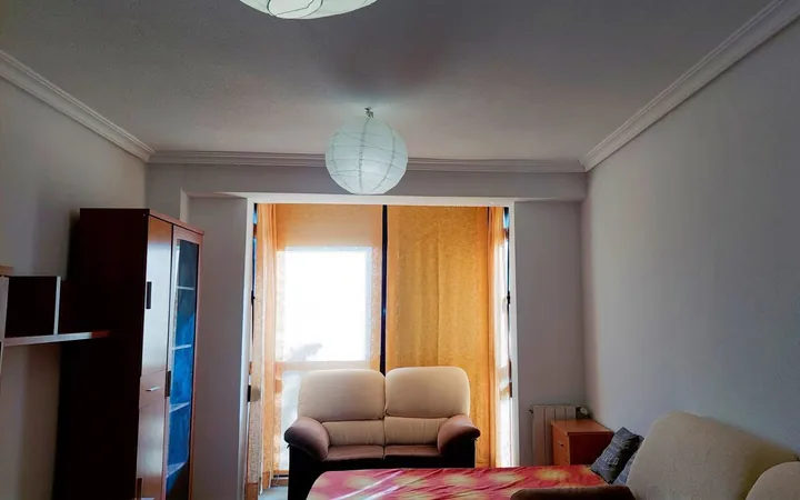 Estudio en Casco Histórico de Vallecas - Foto 2