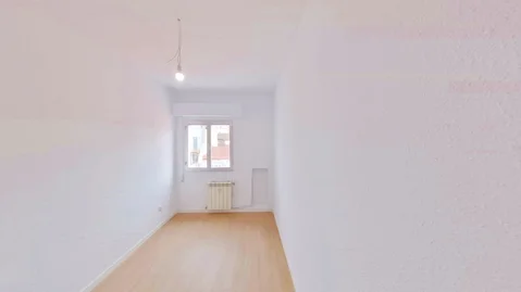 Piso en Barrio Zofío - Foto 11