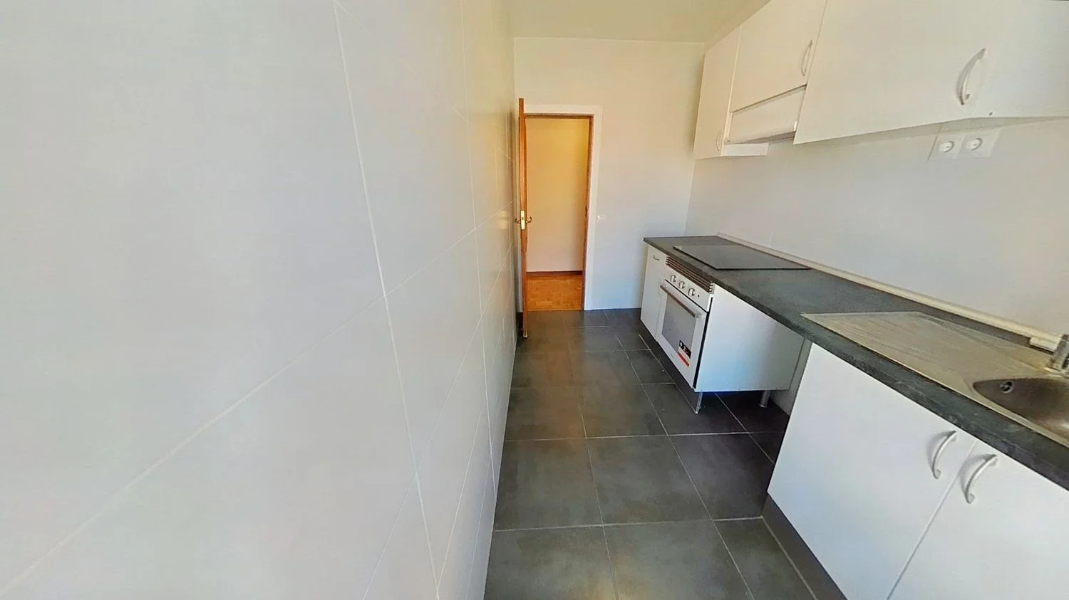 Piso en Barrio Zofío - Foto 17