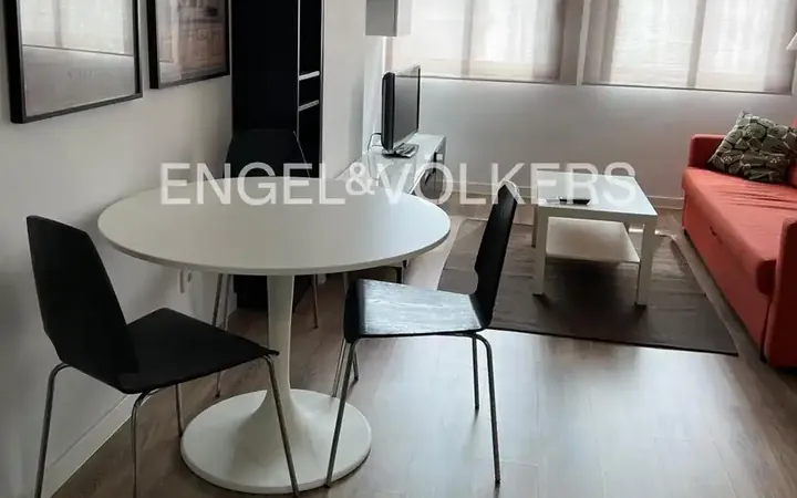 Piso en  Agustín de Foxá - Foto 2