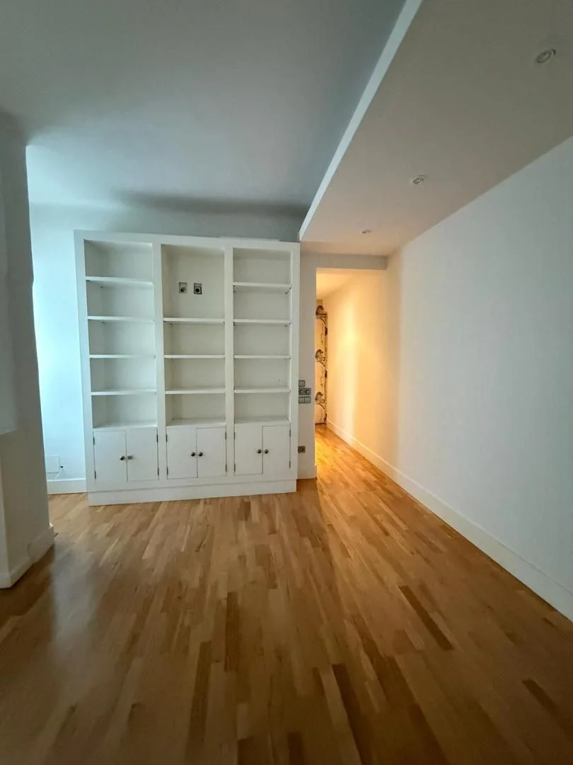 Piso en  Calle del Alcalde Sainz de Baranda 22 - Foto 12