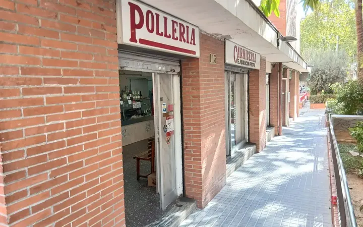 Local comercial en  Passeig d'Urrutia 111 - Foto 3