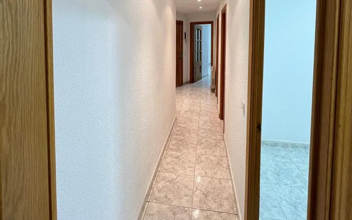 Piso en Calle de Sierra Morena, 1, Casco Histórico de Vallecas - Foto 1
