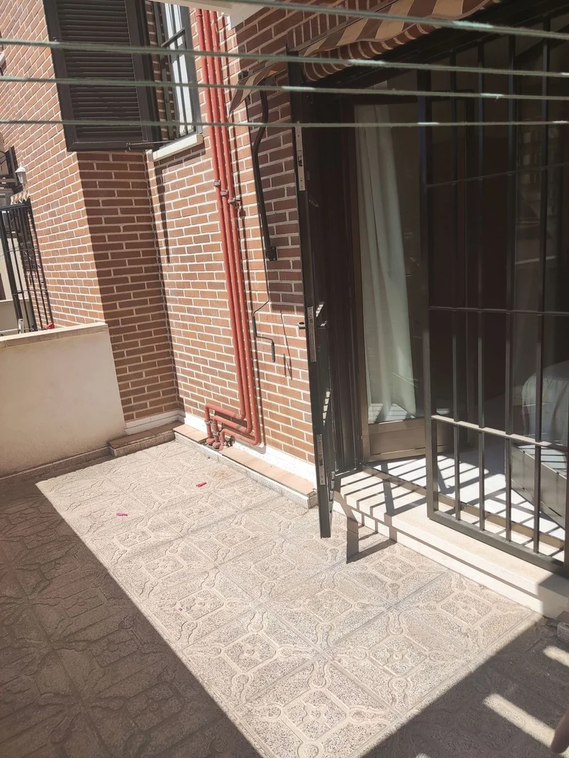 Alquiler de estudio en Calle Guzmania, 6 - Foto 1