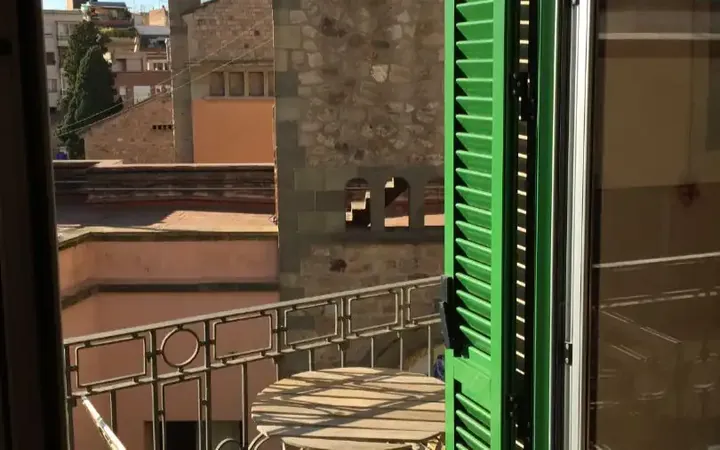 Piso en  Carrer de Begur 5 - Foto 3