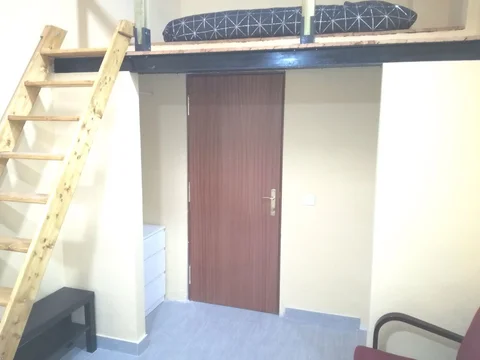 Estudio en calle de Béjar, 34 - Foto 3