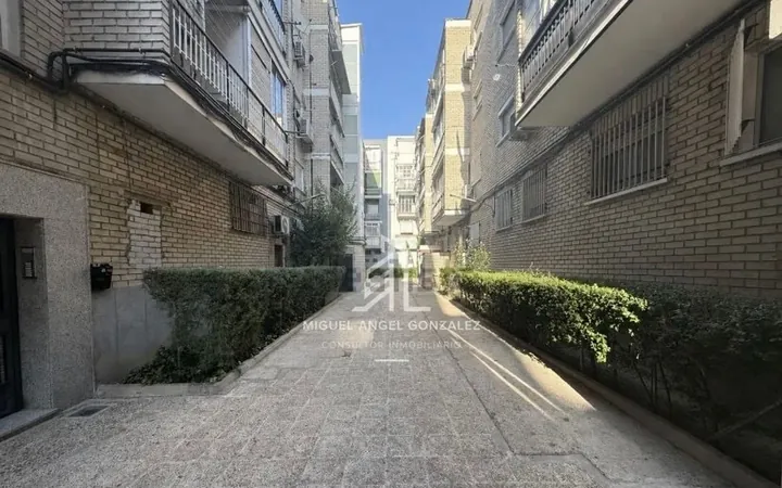 Piso en Calle de la Mezquita, 12, San Fermín - Foto 1