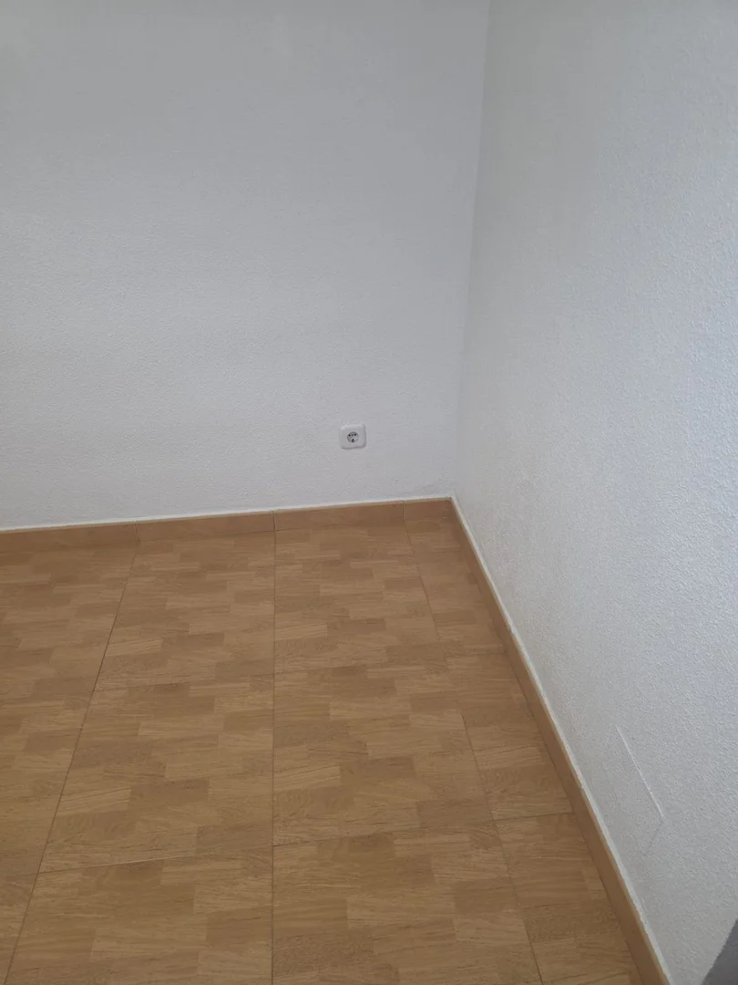 Piso en calle de Embajadores, 26 - Foto 3