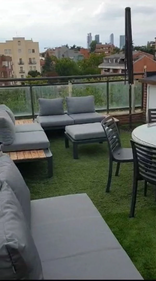 Estudio en calle de Matías Turrión, 20 - Foto 2