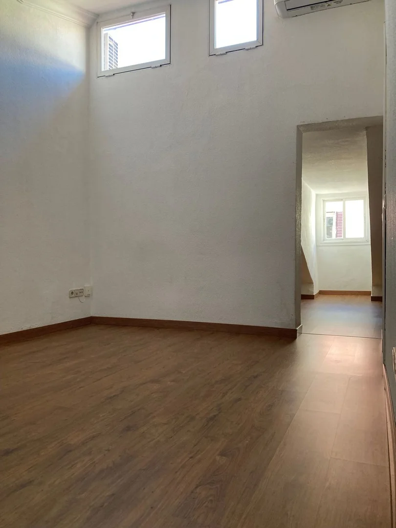 Piso en Barrio Malasaña-Universidad - Foto 3