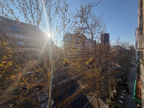 Piso en calle de Francisco Silvela, 16 - Foto 2