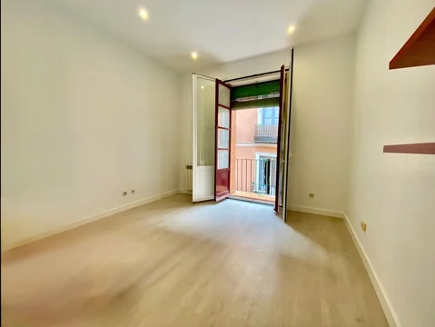 Estudio en calle de Embajadores, 26 - Foto 7