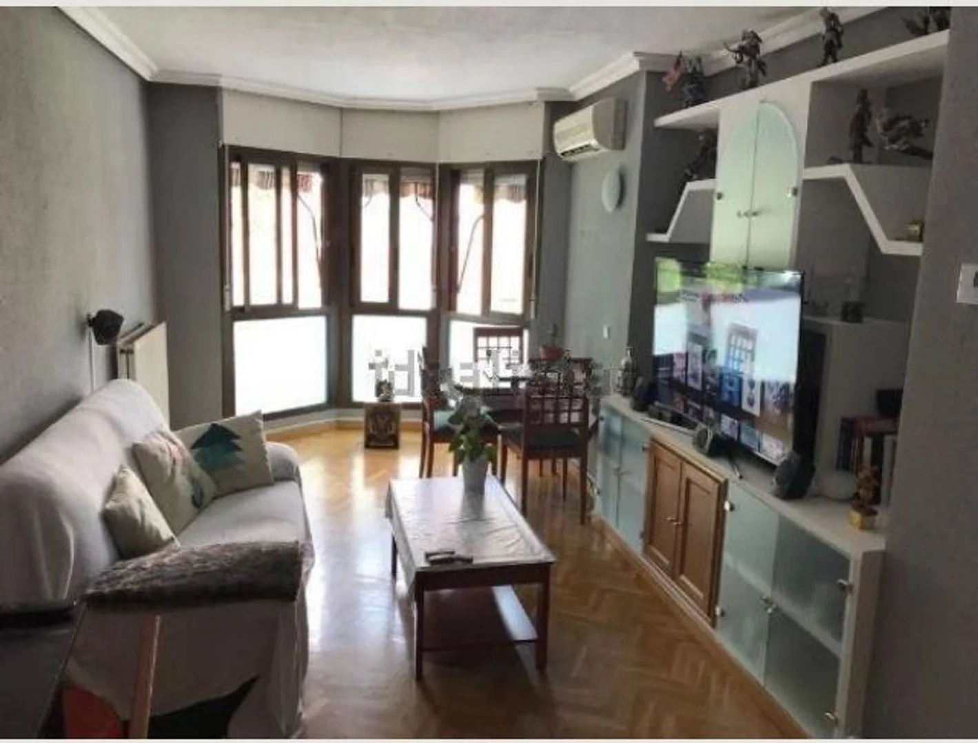 Piso en calle del Ansar, 2