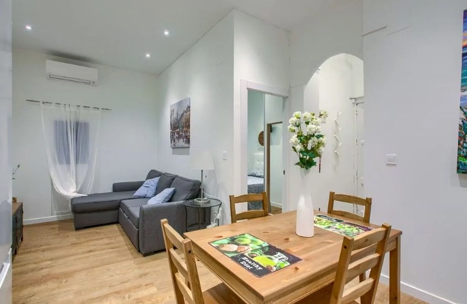 Piso en C. de Casto Plasencia, 6 - Foto 3