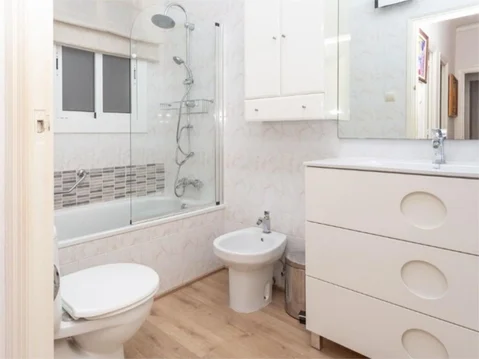 Piso en  Gran Via de les Corts Catalanes 290 - Foto 21