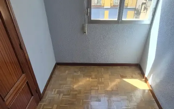 Piso en  Calle de Doña Urraca 36 - Foto 6