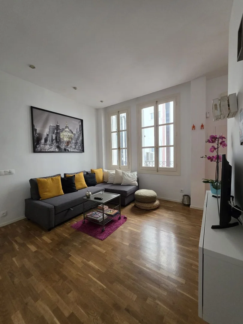 Piso en calle de Hernán Cortés, 16 - Foto 1