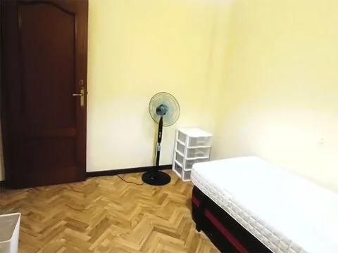 Piso en  Calle de Narváez 35 - Foto 11