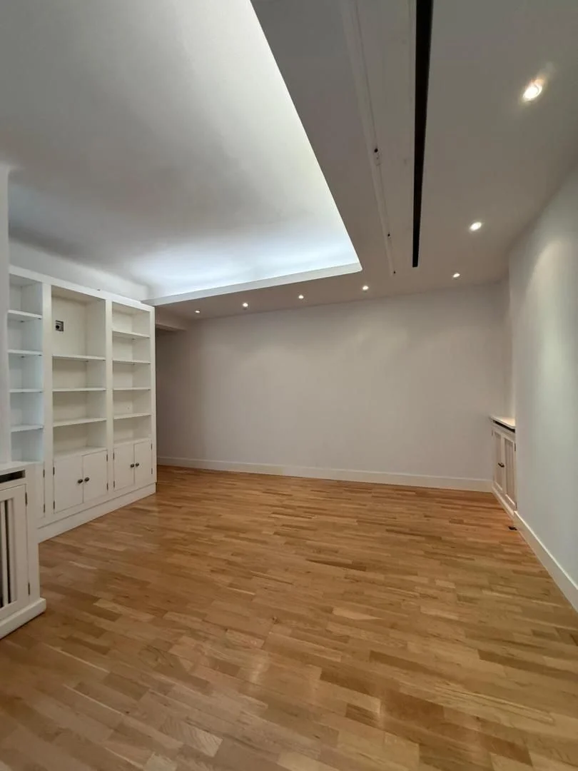 Piso en  Calle del Alcalde Sainz de Baranda 22 - Foto 3