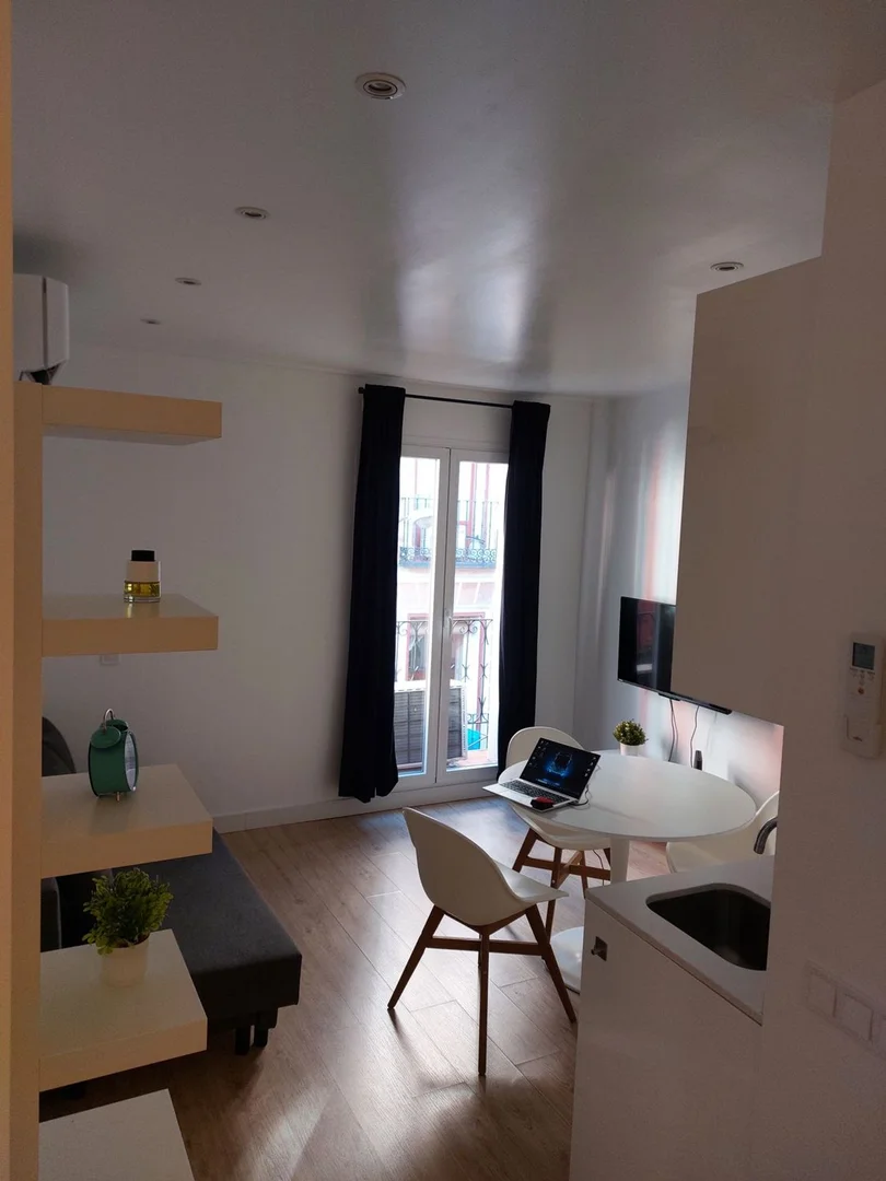 Piso en calle de San Vicente Ferrer, 13 - Foto 1