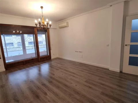 Piso en  Calle de Biarritz 3 - Foto 3