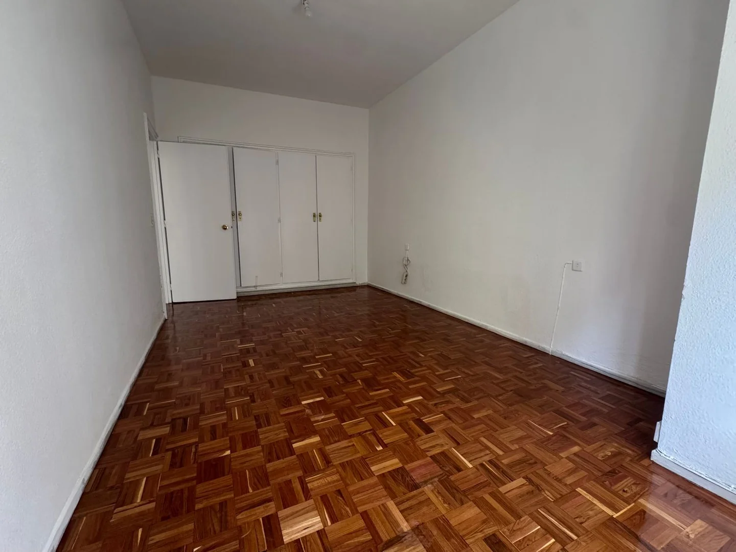 Piso en Cuatro Caminos - Foto 4