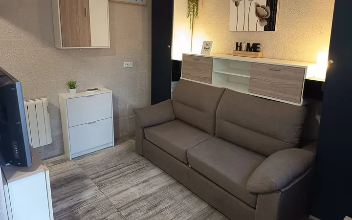 Piso en Calle de Rocafort, 73, San Cristóbal - Foto 3
