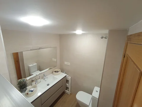 Piso en Barrio Ciutat Jardí - Foto 2