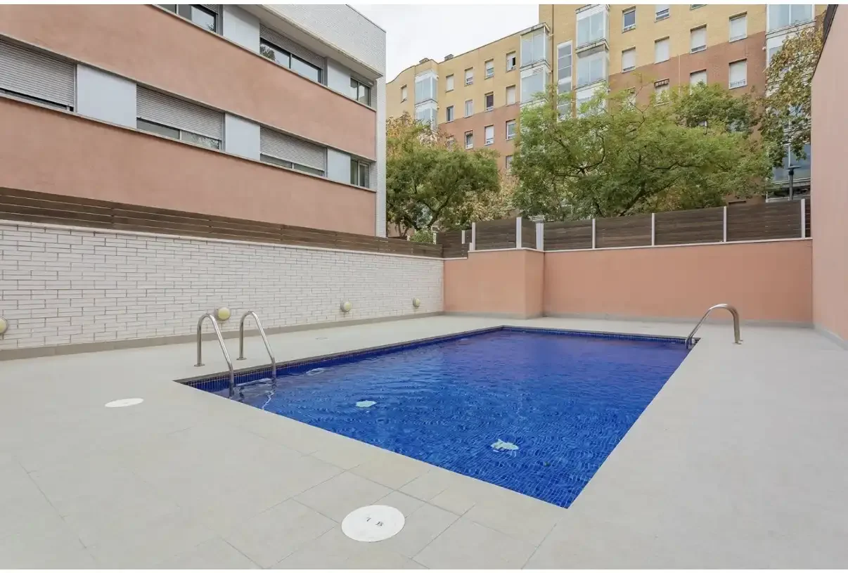 Piso en  Carrer de Gernika 14 - Foto 2