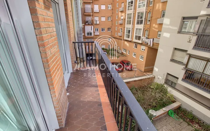 Estudio en Calle de Teruel, Cuatro Caminos - Foto 13