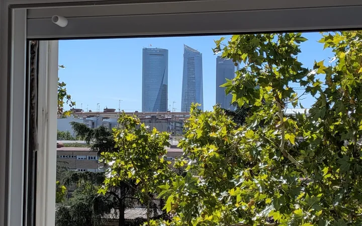 Piso en Calle Fuente Chica, 25, Tres Olivos - Valverde - Foto 3