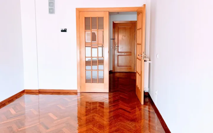 Piso en Calle de Valdeverdeja, Valdezarza - Foto 3