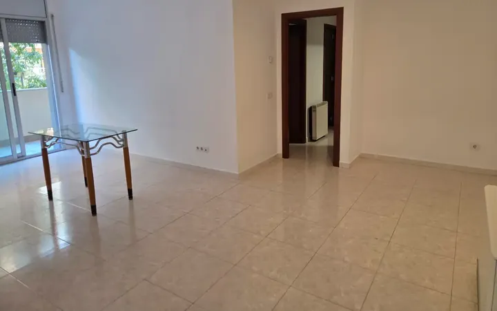 Piso en  Carrer d'Espronceda - Foto 1