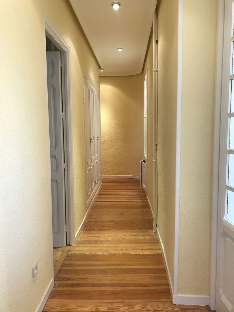 Piso en calle General Álvarez de Castro, 11 - Foto 8