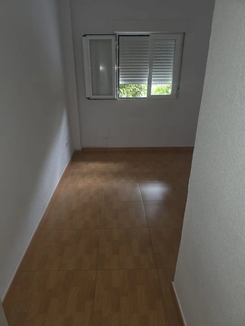 Piso en calle de Embajadores, 26 - Foto 2