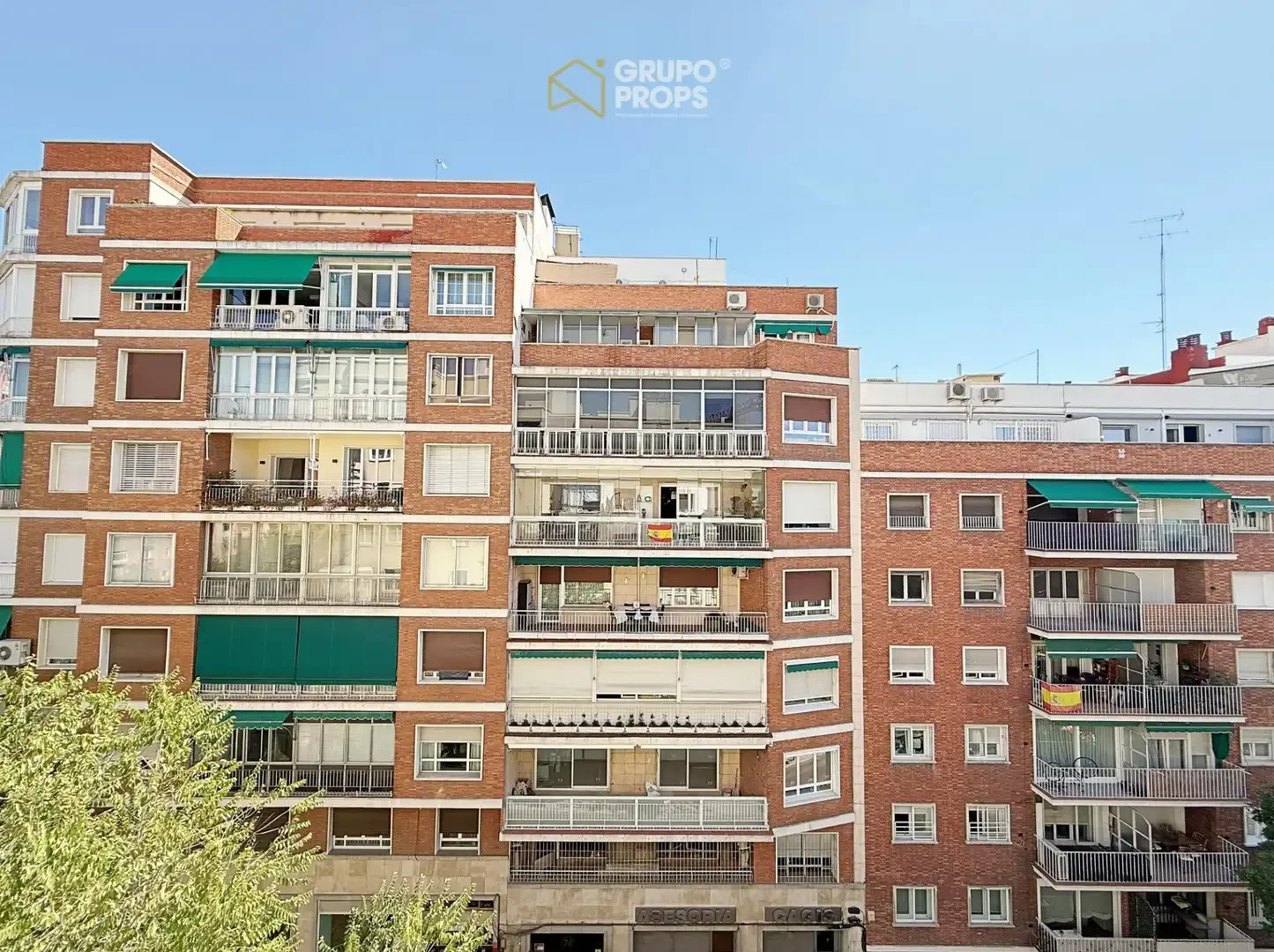 Piso en  Calle Guzmán el Bueno - Foto 7