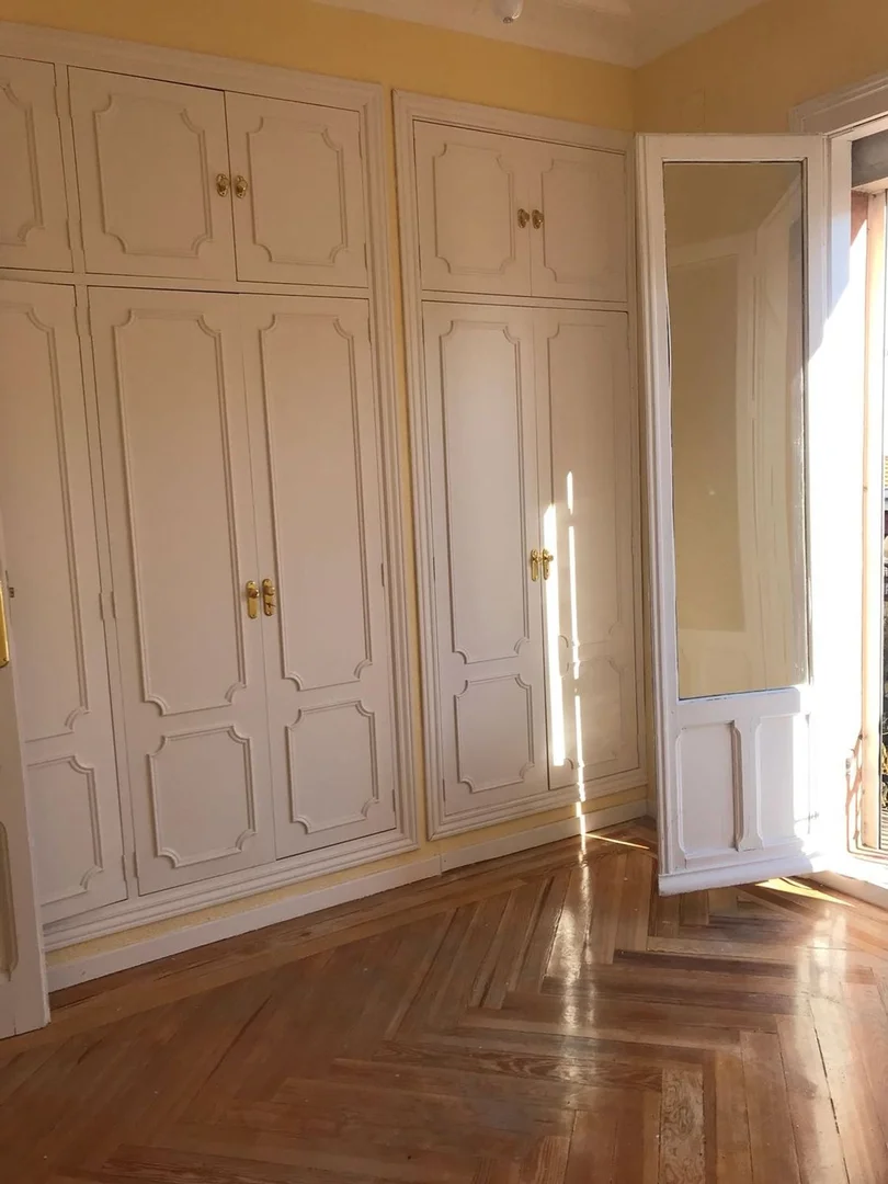 Piso en calle General Álvarez de Castro, 11 - Foto 10