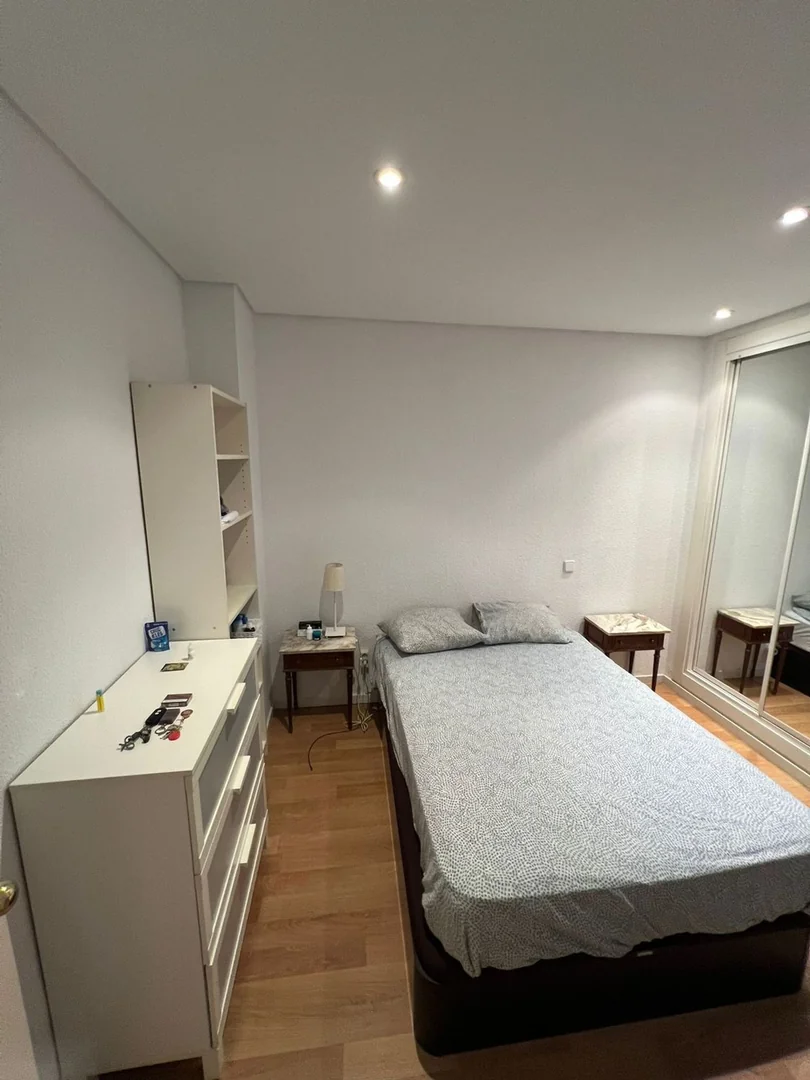 Piso en Calle de Víctor Andrés Belaunde, Bernabéu-Hispanoamérica - Foto 9