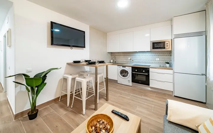 Piso en Calle de Abtao, 21, Pacífico - Foto 1
