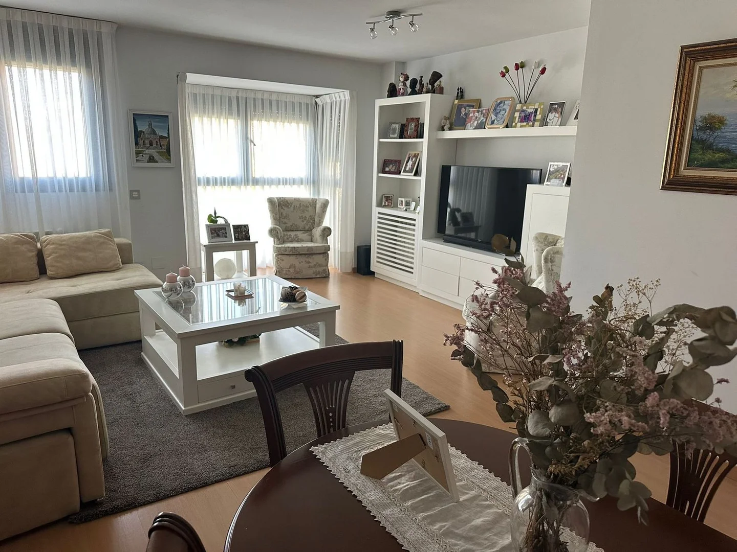 Piso en calle de Isabel Clara Eugenia, 4 - Foto 1