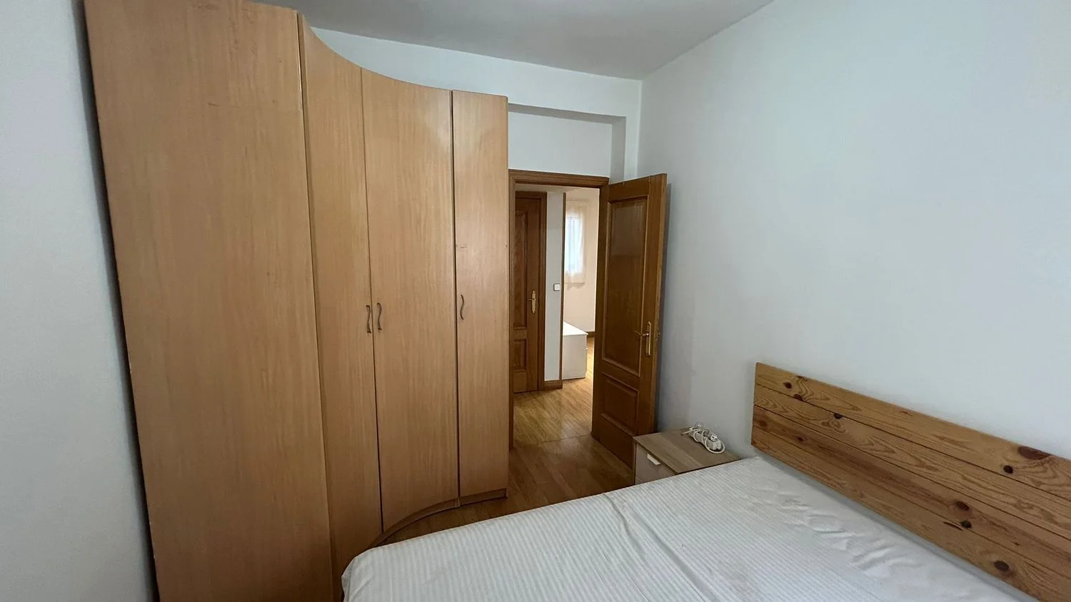 Piso en calle de José del Hierro, 60 - Foto 3