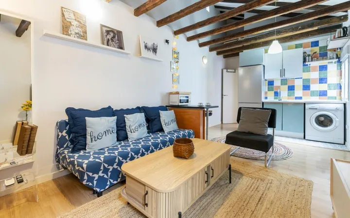Piso en Calle del Amparo, Lavapiés-Embajadores - Foto 1