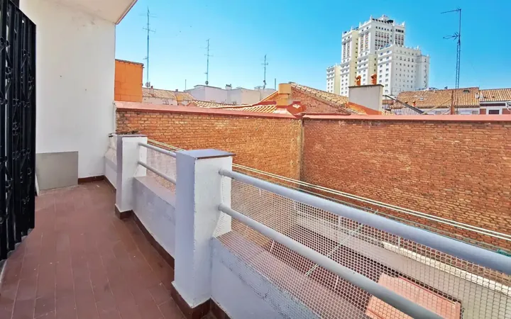 Piso en  Calle del Limón - Foto 1