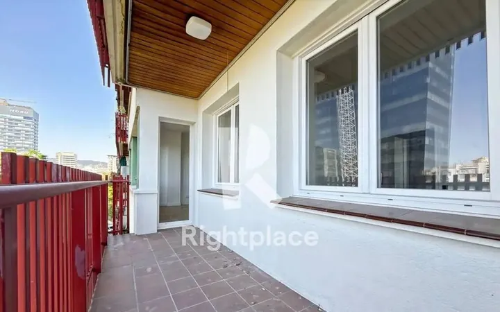 Piso en Calle de Tarragona, La Nova Esquerra de l'Eixample - Foto 2