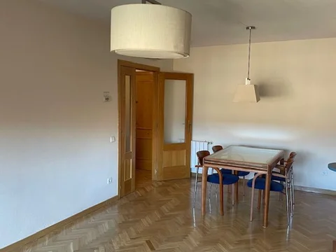 Piso en calle de María Sevilla Diago, 38 - Foto 6