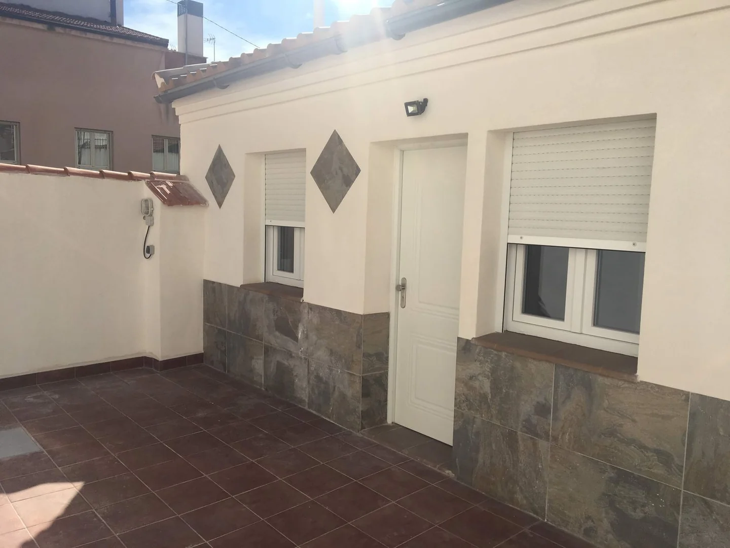 Edificio residencial en Calle de Nuestra Señora de Valverde, 107 - Foto 2
