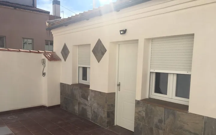 Edificio residencial en Calle de Nuestra Señora de Valverde, 107 - Foto 2