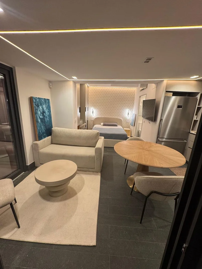 Estudio en Urb. la florida Barrio El Plantío - Foto 23