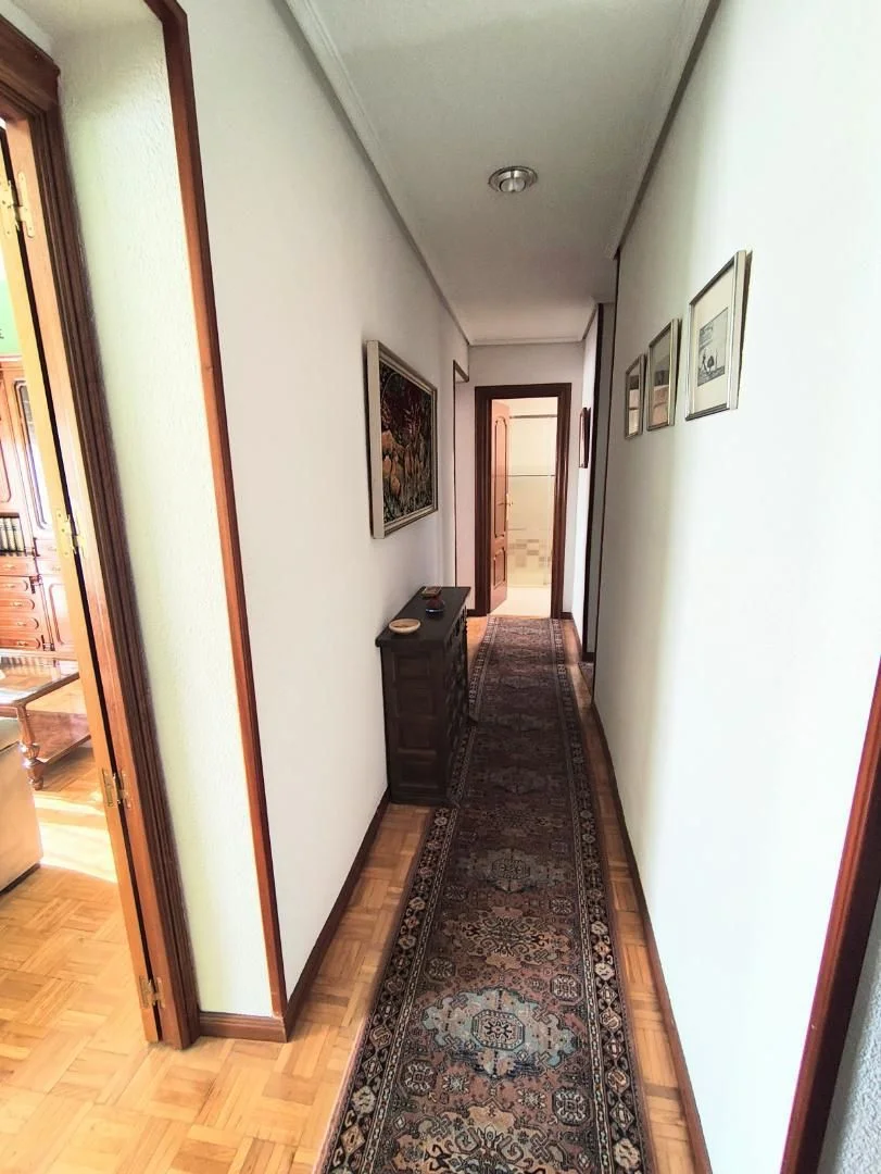 Piso en  Avenida de la Reina Victoria 25 - Foto 14