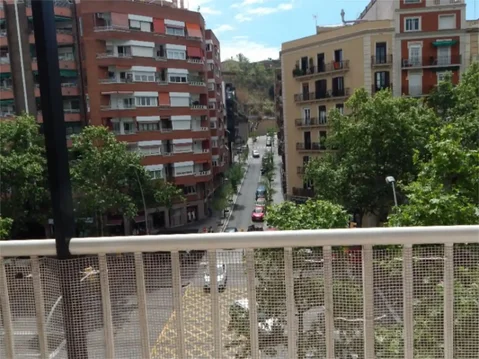 Piso en  Gran Via de les Corts Catalanes 253 - Foto 1